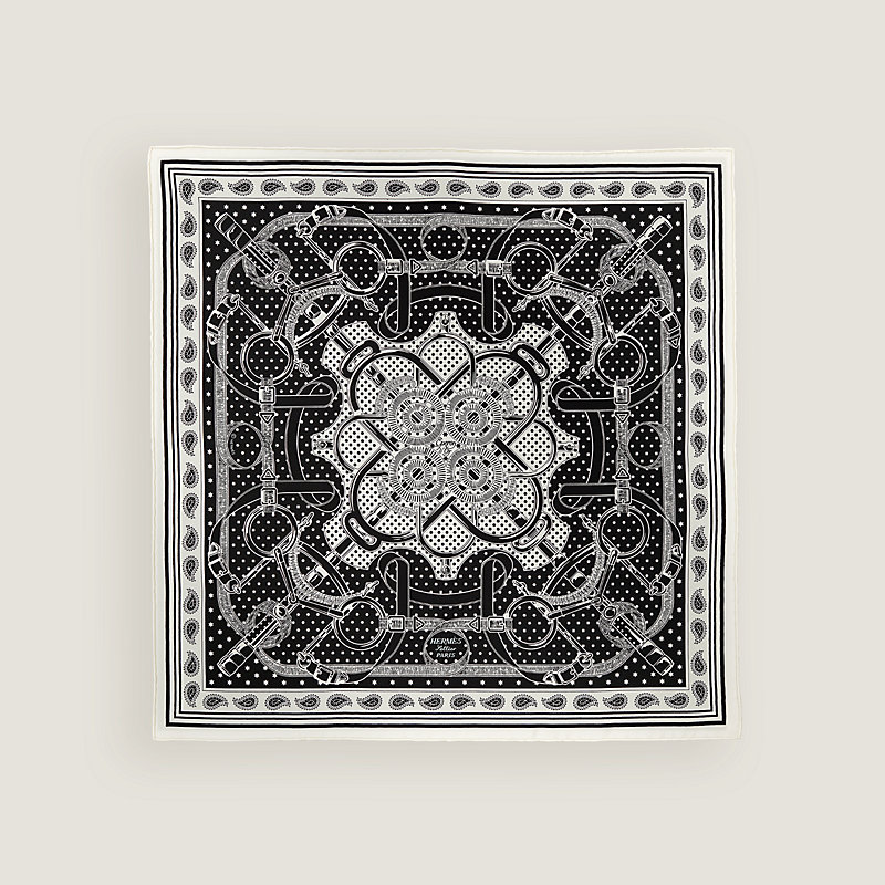 HERMES エルメス カレジェアン 140 Eperon d'Or Bandana